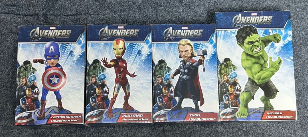 NECA マーベル アベンジャーズ ヘッドノッカー ボブルヘッド 首振り人形