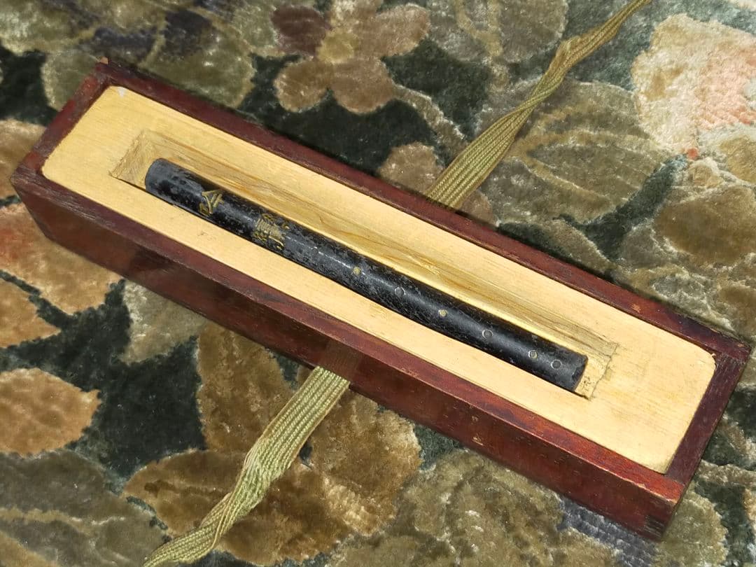 ♥とても古い　唐墨　中国墨　古墨　胡開文製　箱付き　骨董　古玩