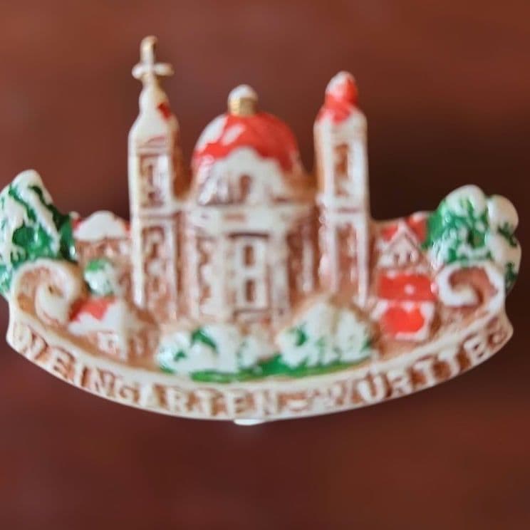 ヴィンテージドイツ観光名所 バッジ　スーベニアバッジ　城　大聖堂