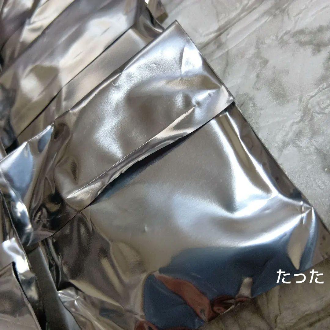 【未開封品】ドズル社 旅行グリッター缶バッジ 28個セット