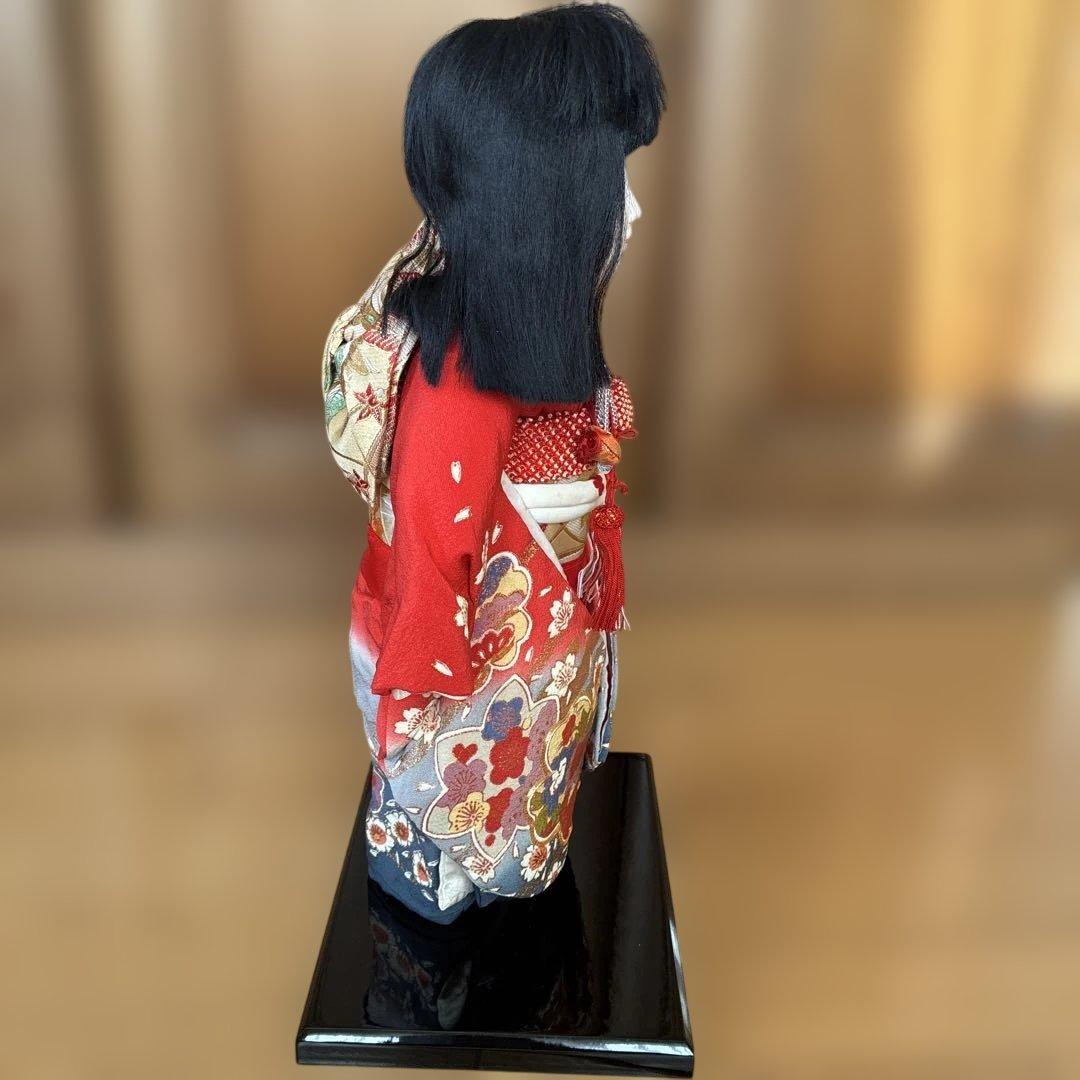 市松人形 赤い花柄　［松乾斎東光作］