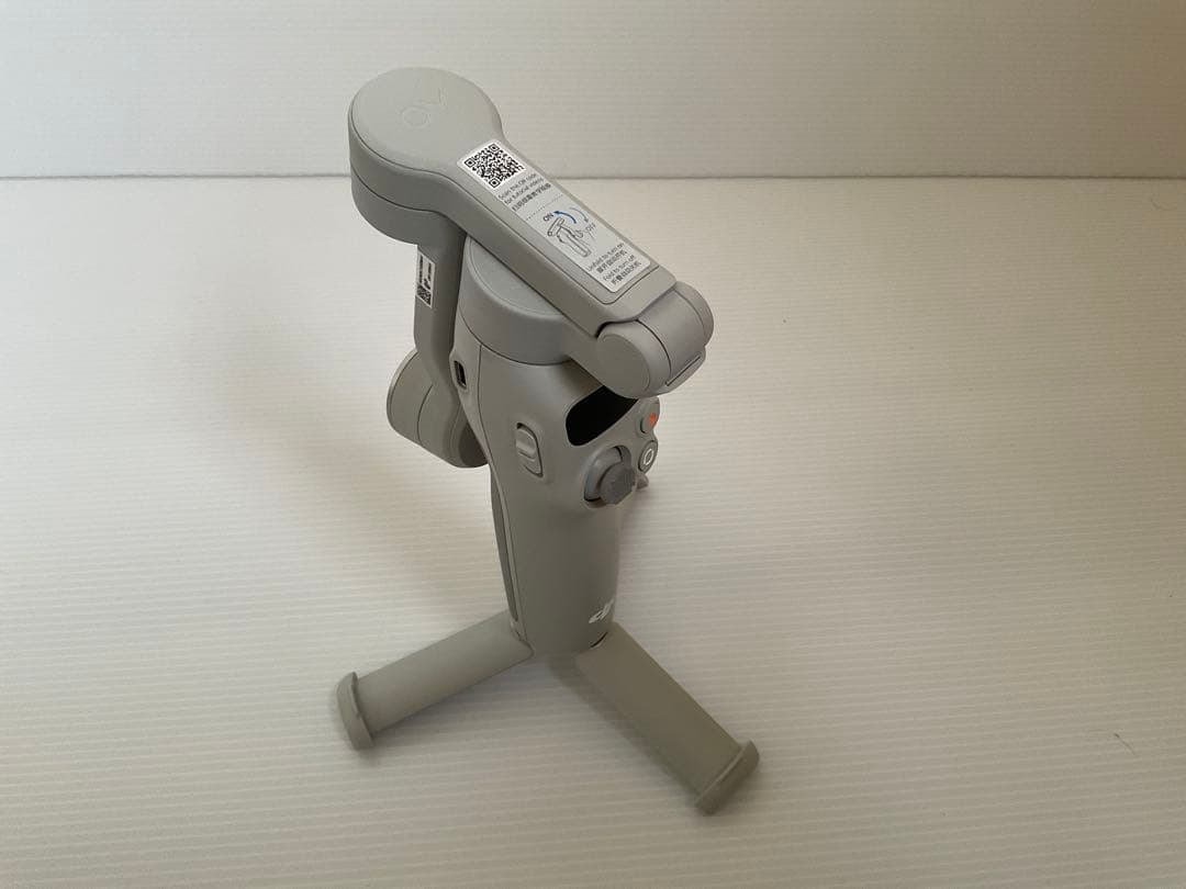 DJI Osmo Mobile 7 スタビライザー