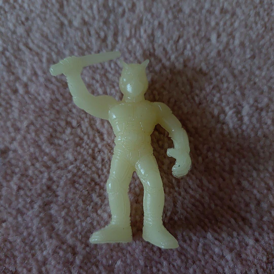 仮面ライダーブラックRXのバイオライダーの消しゴムです明治チョコスナックのおまけ