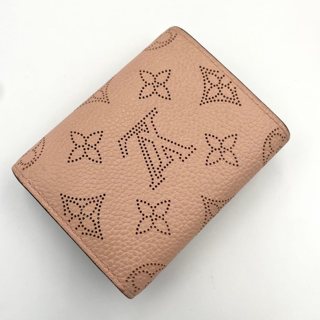美品★ルイヴィトン　マヒナ　ポルトフォイユ・イリスXS 三つ折り財布　箱・保存袋