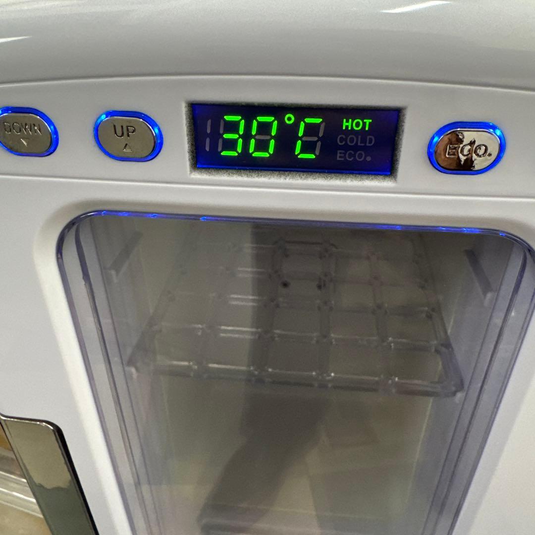 小型冷蔵庫 デジタル温度表示/冷温庫