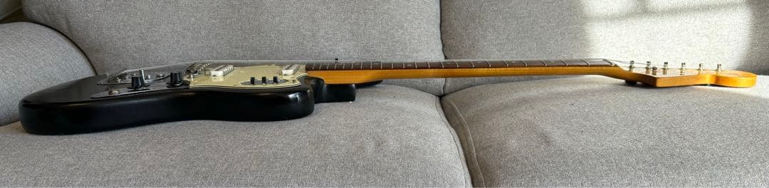 fender japan jaguar JG66-85 oシリアル