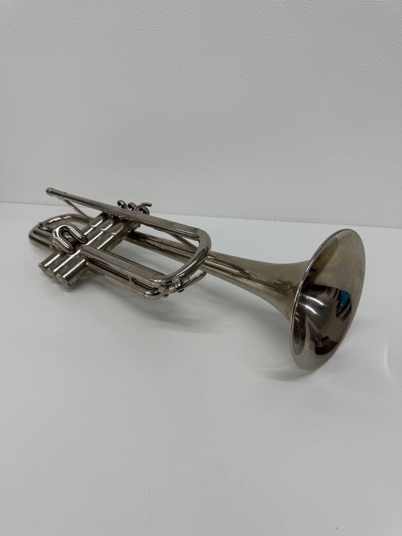 シルバー トランペット バルブ式
