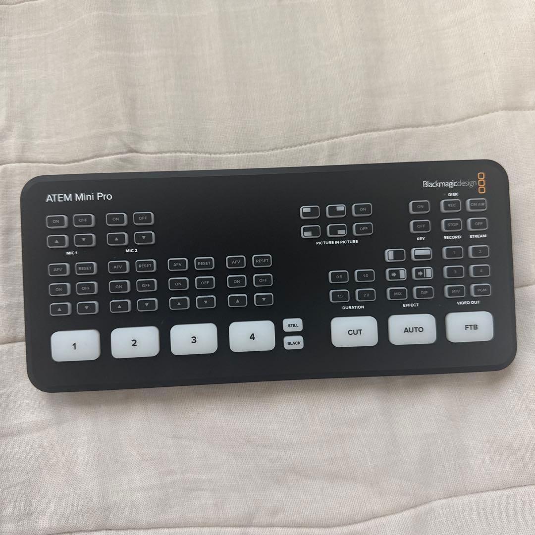 【未使用】Atem Mini Pro(スイッチャー)