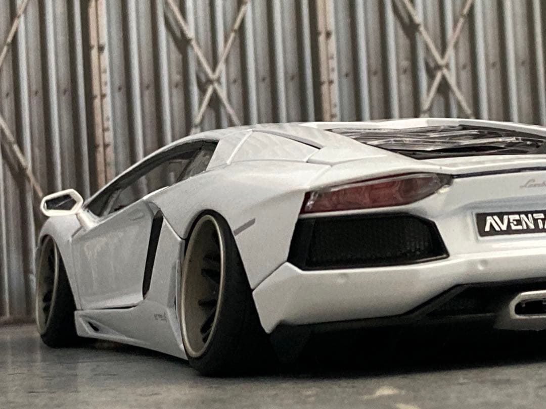 1/24 ランボルギーニ アヴァンタドールLP700-4（カスタム品）