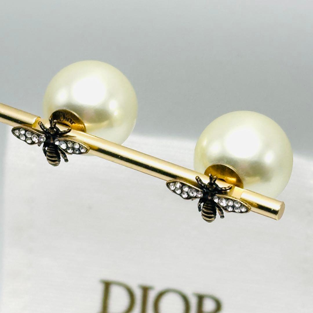 希少　Dior Tribales ピアス　クリスタル　ビー　レジンパール