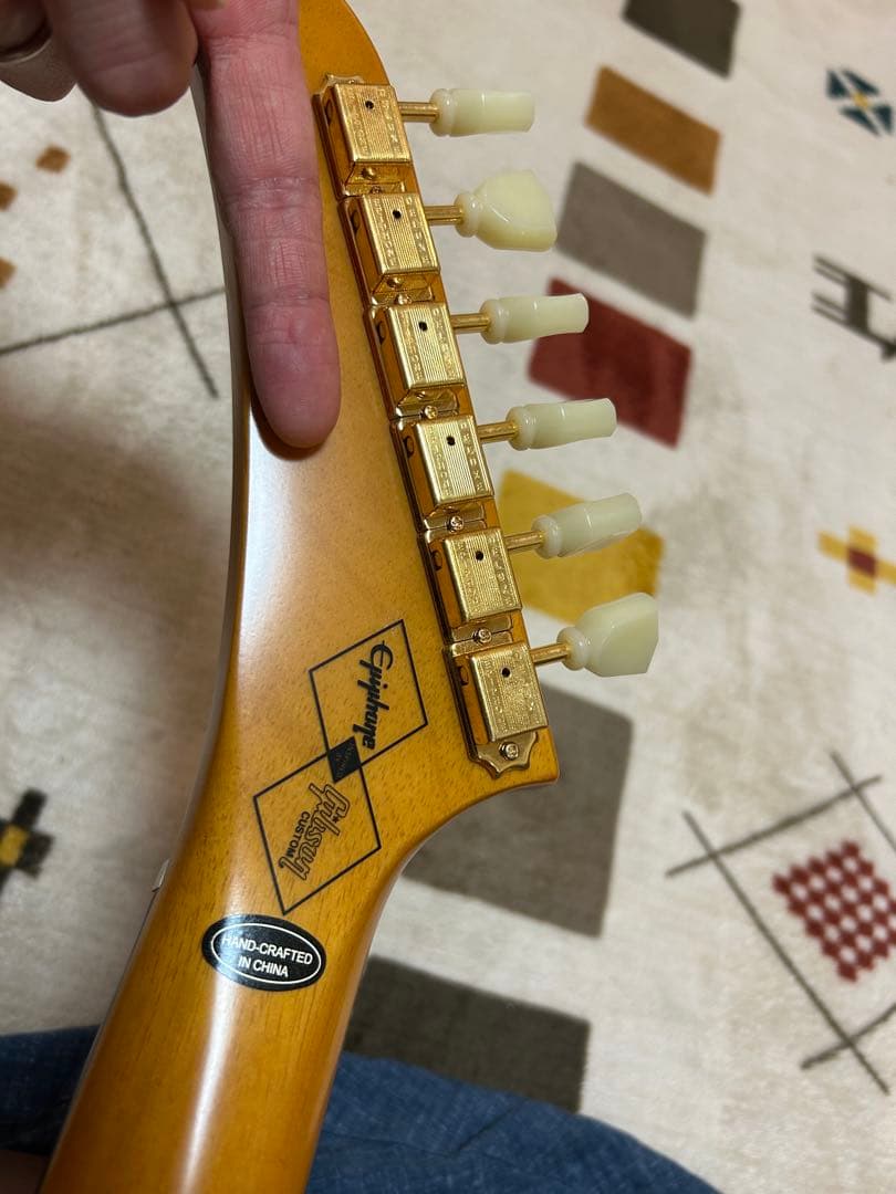 ギター Epiphone by Gibson Korina Explorer