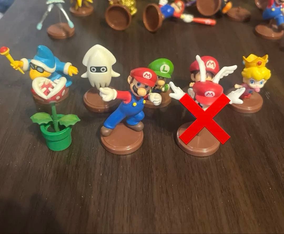 スーパーマリオ　チョコエッグ　3弾　8種☆ バラ売り不可