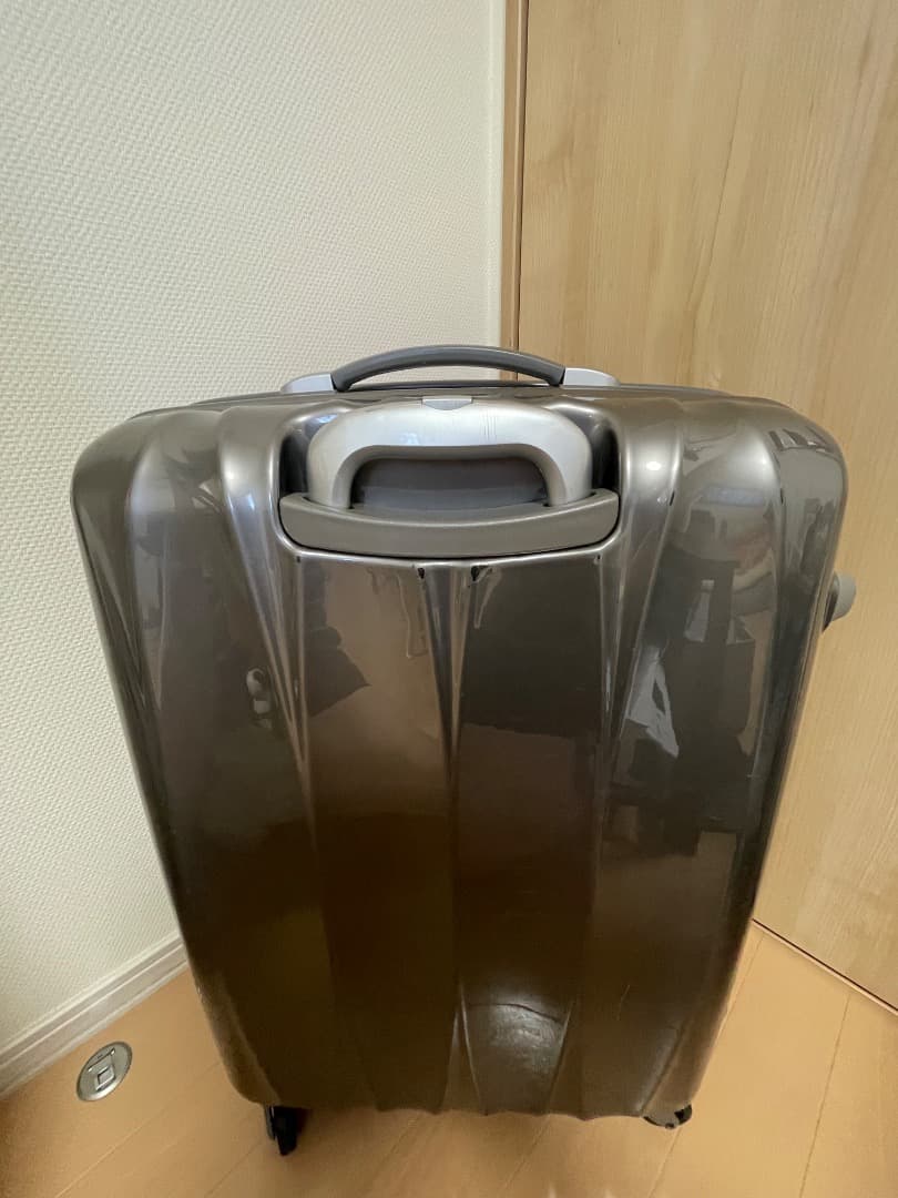 アメリカンツーリスター　TSAロック付き　キャリーケース