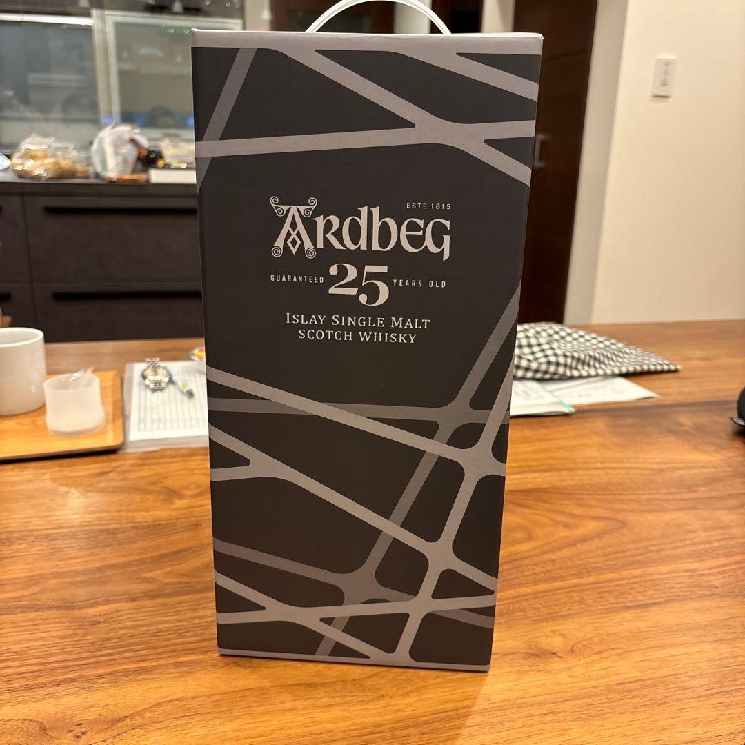 アードベッグ　25年 ARDBEG 25 YEARS OLD