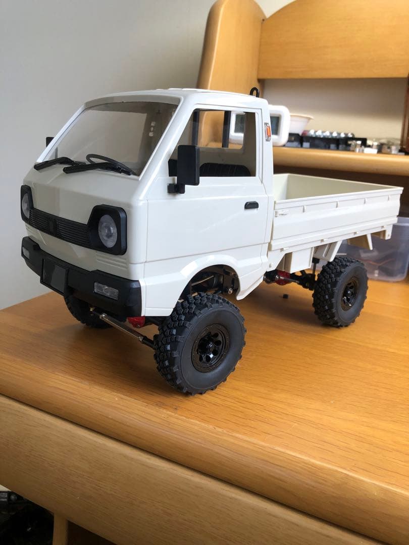 WPL C24にD12ボディ載せ