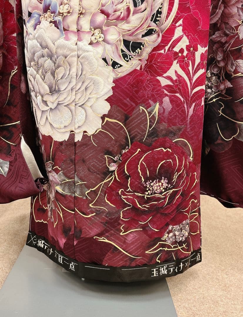 玉城ティナ　振袖のみ