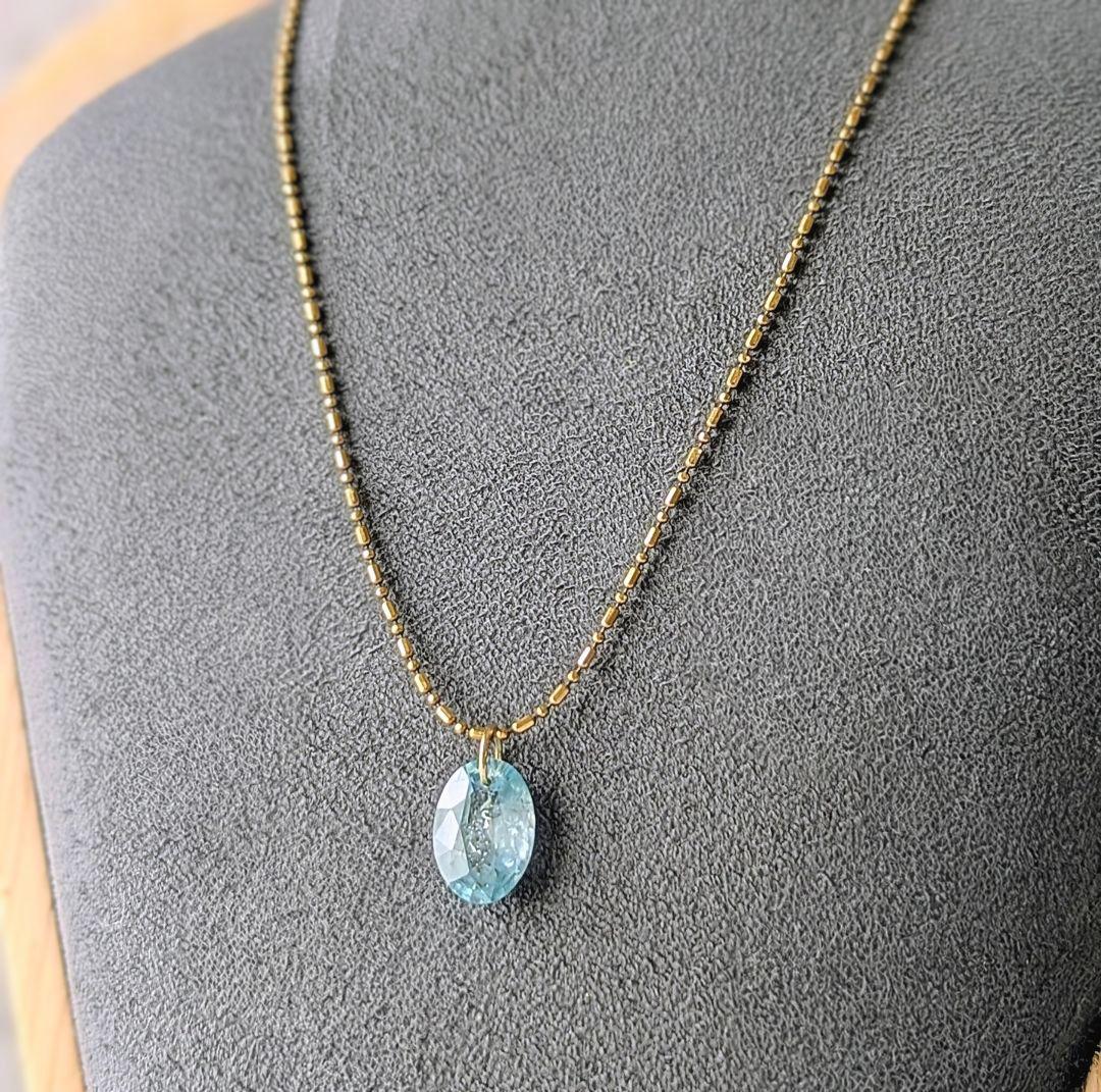 ♢六花♢K18 バイカラ―ブルージルコン3.87ct ネックレスチャーム