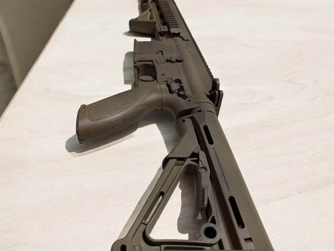 東京マルイ　電動ガン