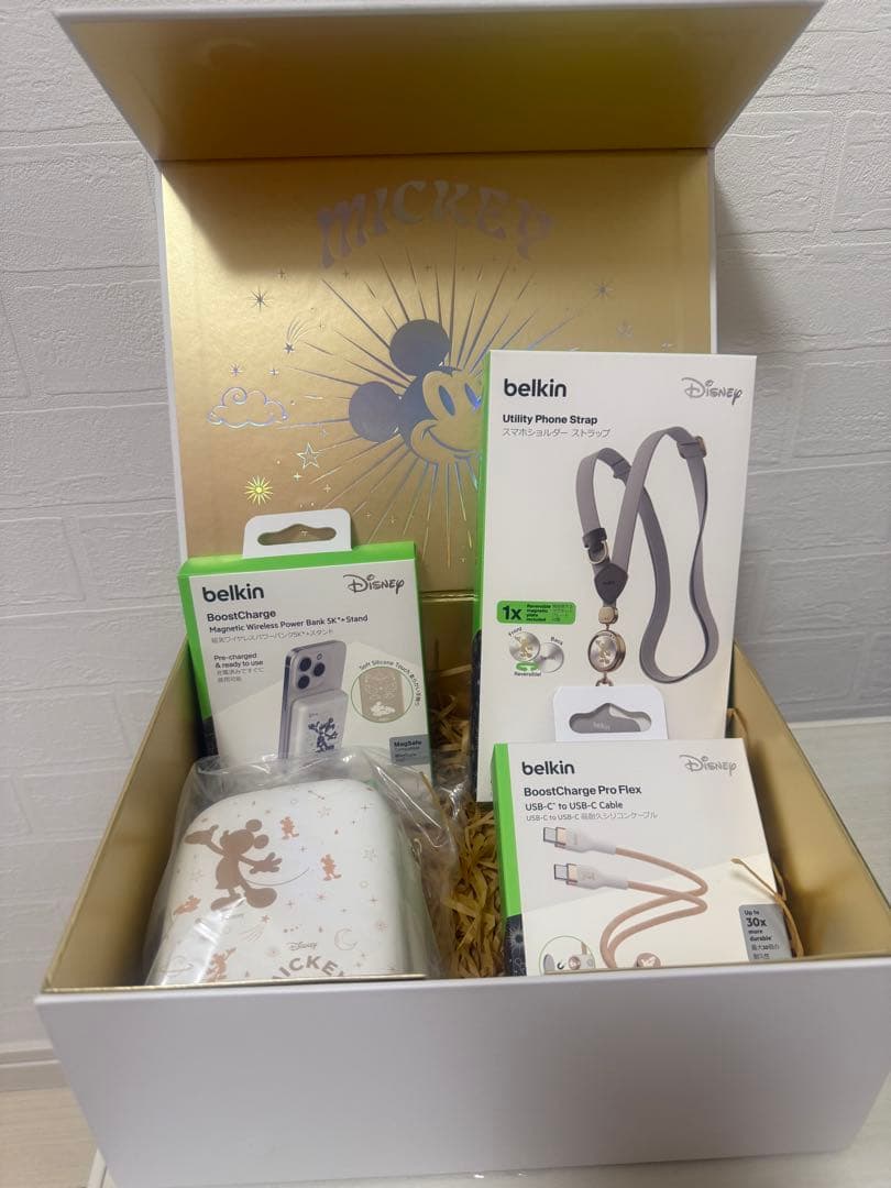 Belkin Disney Mickey Mouse スマホアクセサリーセット