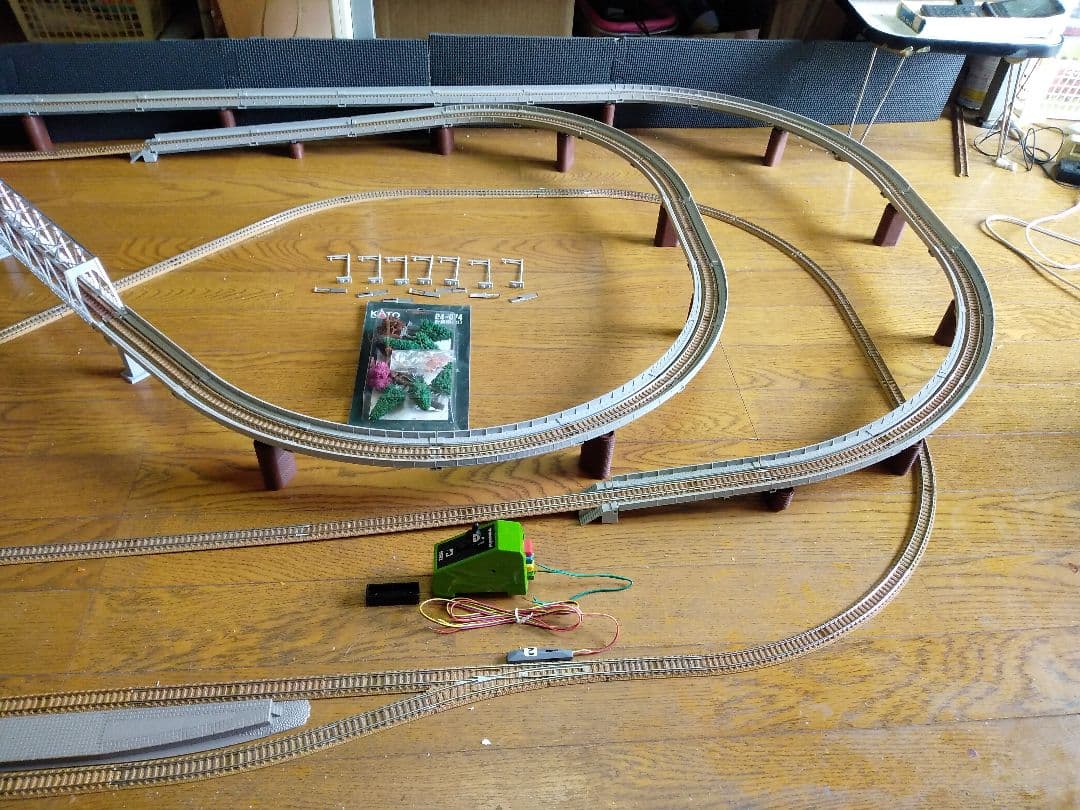 NゲージTOMiXレイアウトフルセット完成一式＋延長パーツセット室内灯他今週限り