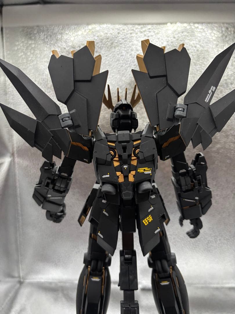 ＭＧ 1/100 ユニコーンガンダム2号機 バンシィ・ノルン 塗装済み完成品