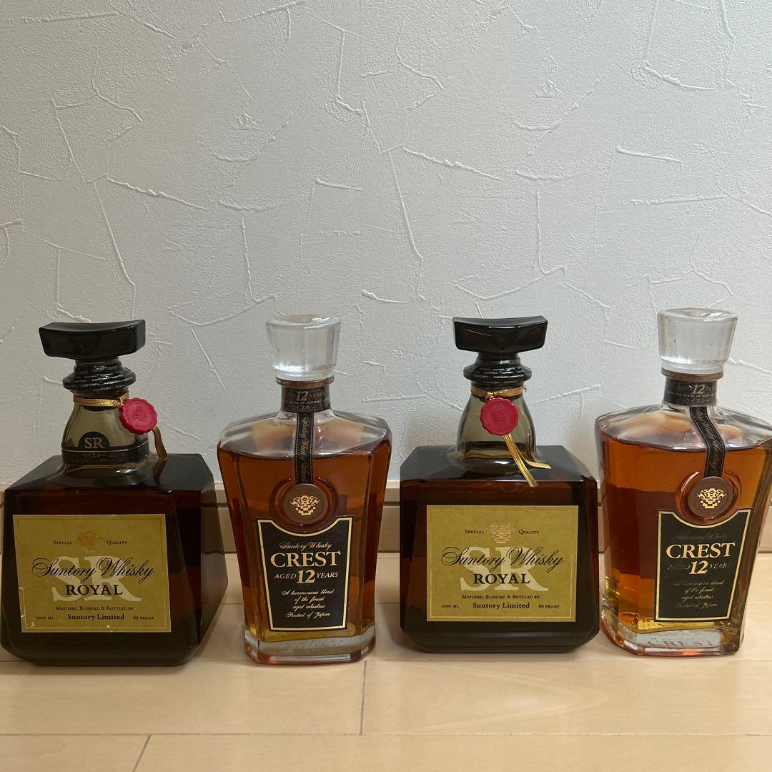古酒　サントリー ローヤル（クィーンサイズ） & クレスト セット　2箱　4本