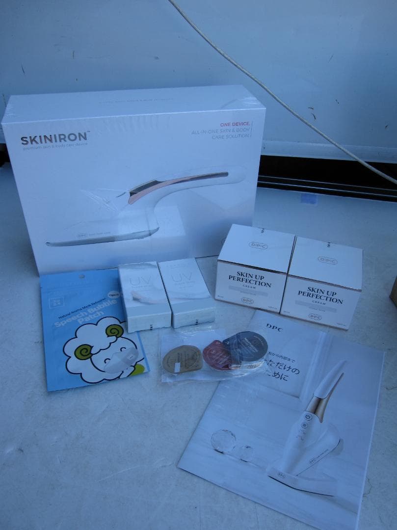 SKINIRON スキンアイロン　セット　韓国　美容　エステ　美顔器