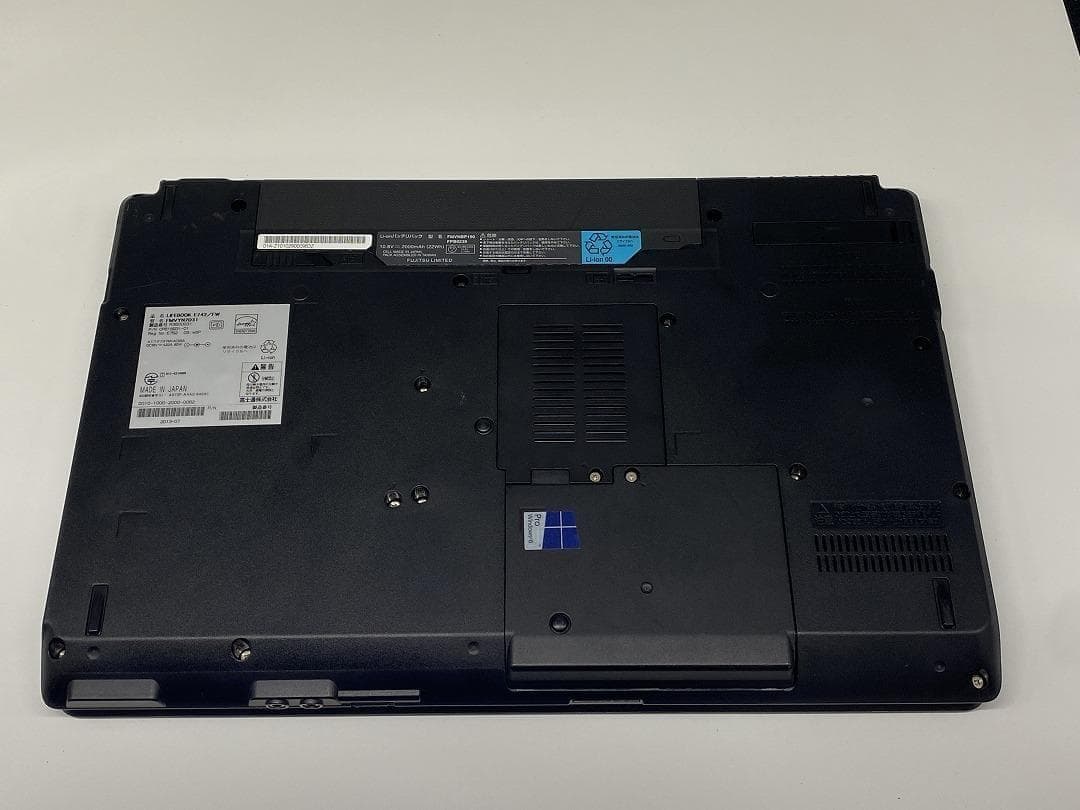 【FUJITSU】爆速Core i7/新品SSD256GBノートパソコン　C3