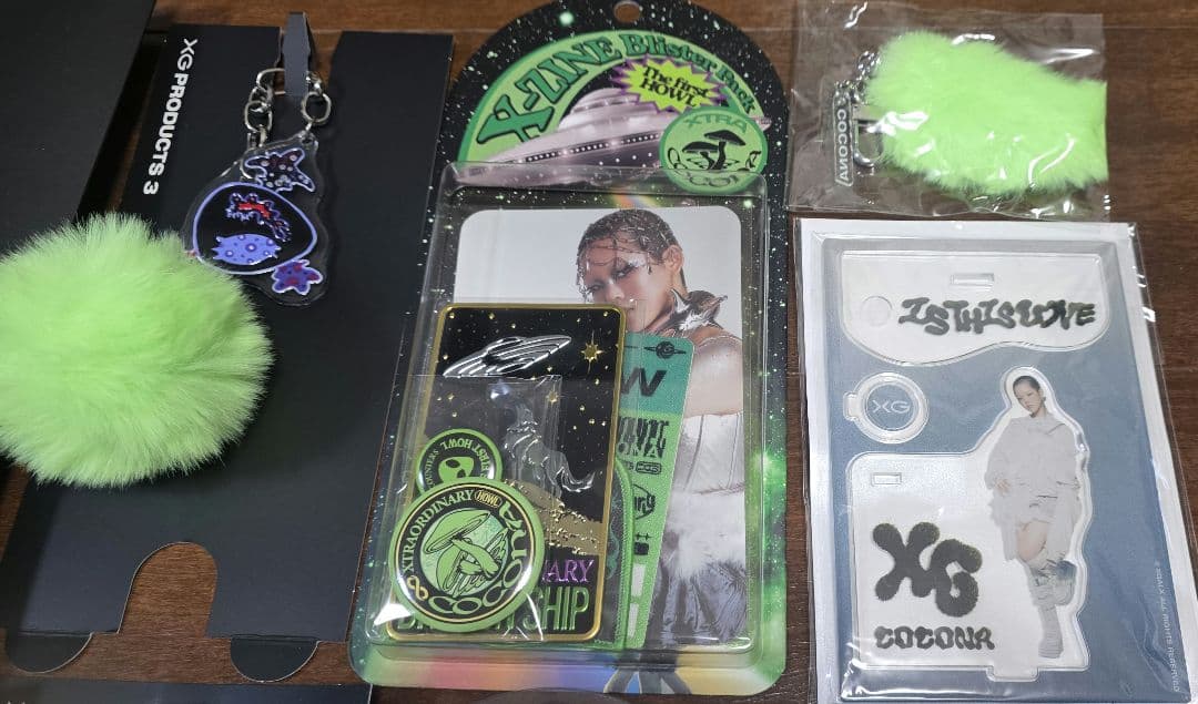 XG COCONA グッズセット