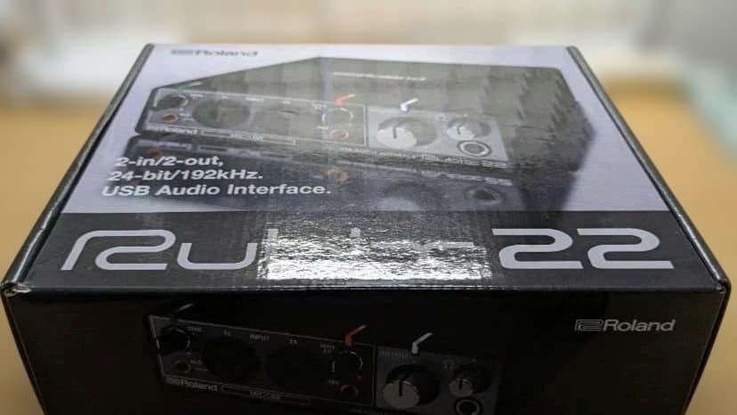 箱、ケーブル付、未使用Roland Rubix 22 オーディオインターフェイス
