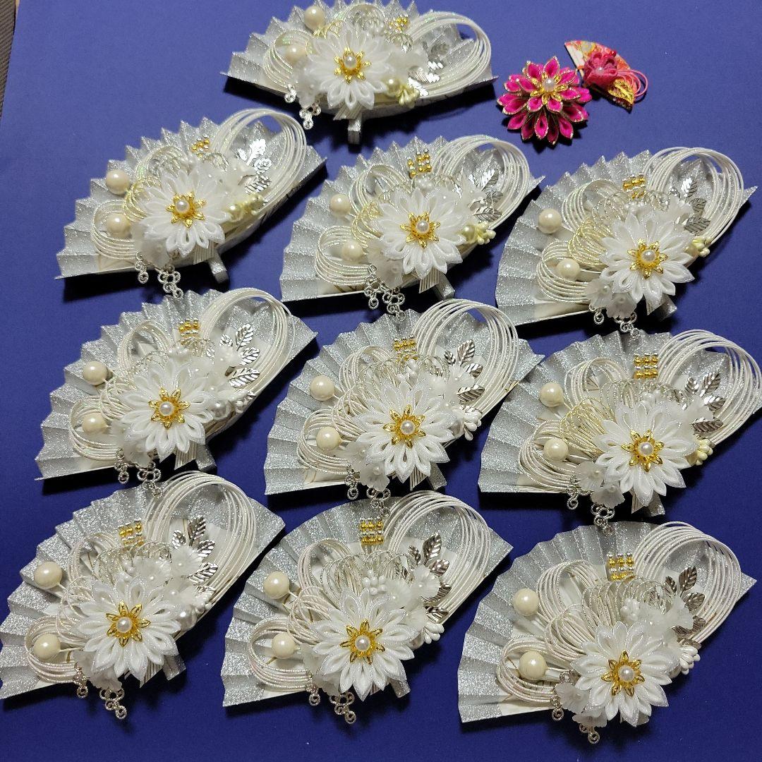 にこ《水引素材》友禅和紙使用扇子