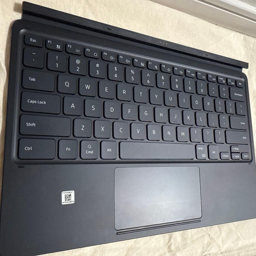 【美品】Galaxy Tab S8+ タブレット 【純正キーボード付き】