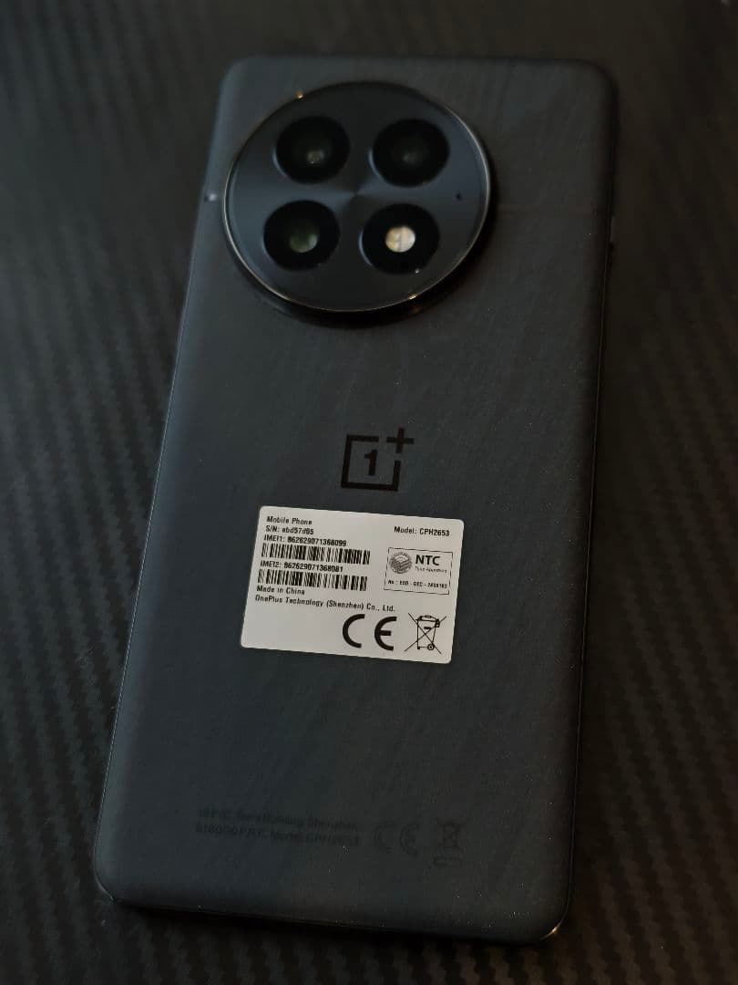 美品 グローバル版 OnePlus13 12GB/256GB
