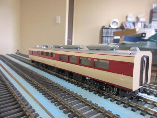 国鉄 キハ80系 特急形気動車 4両セット HOゲージ (金属製・カツミ製）