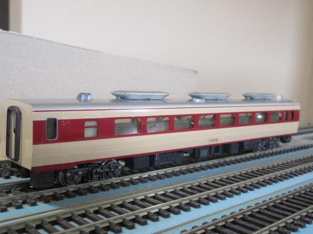 国鉄 キハ80系 特急形気動車 4両セット HOゲージ (金属製・カツミ製）