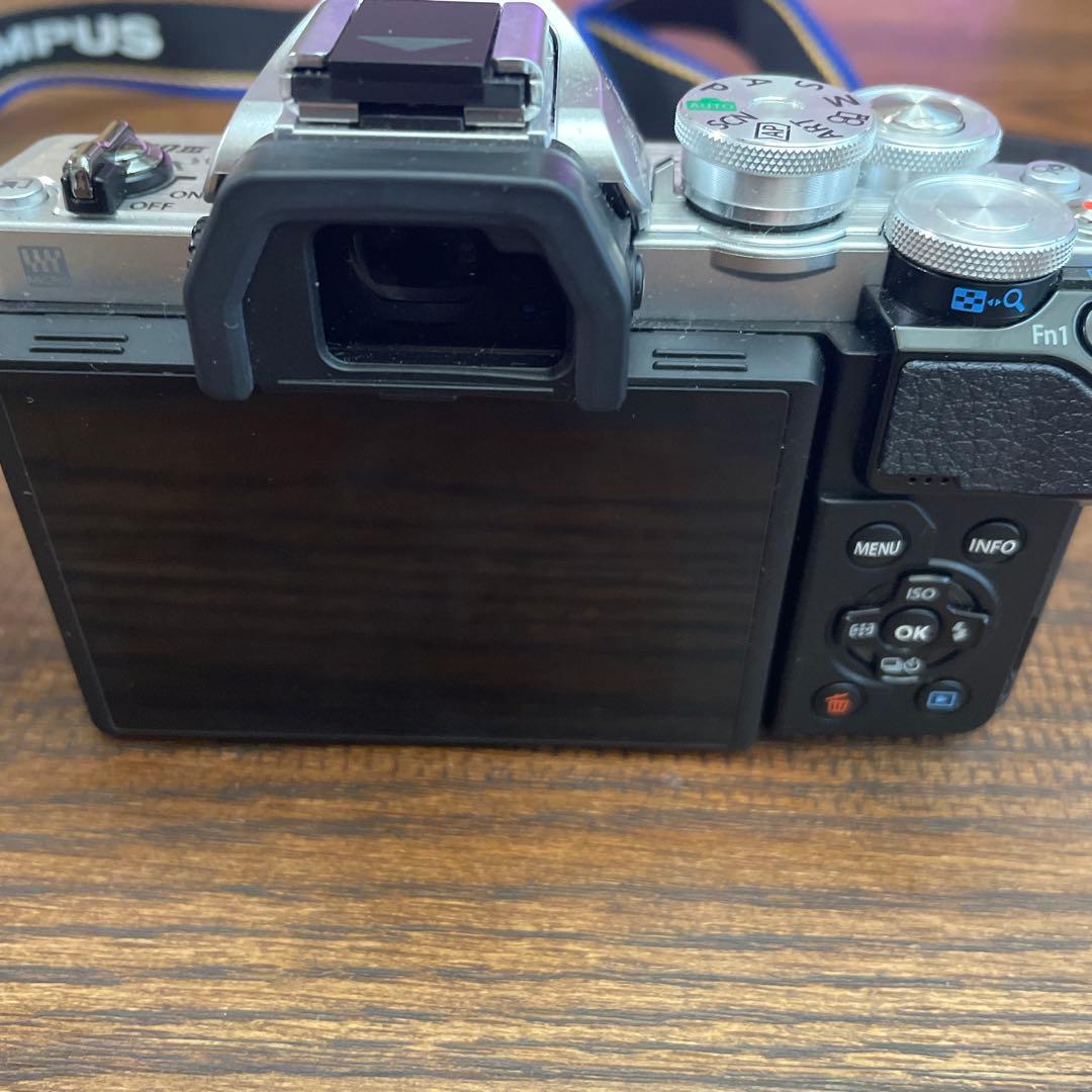 OM-D E-M10 MarkⅢ EZダブルズームキット