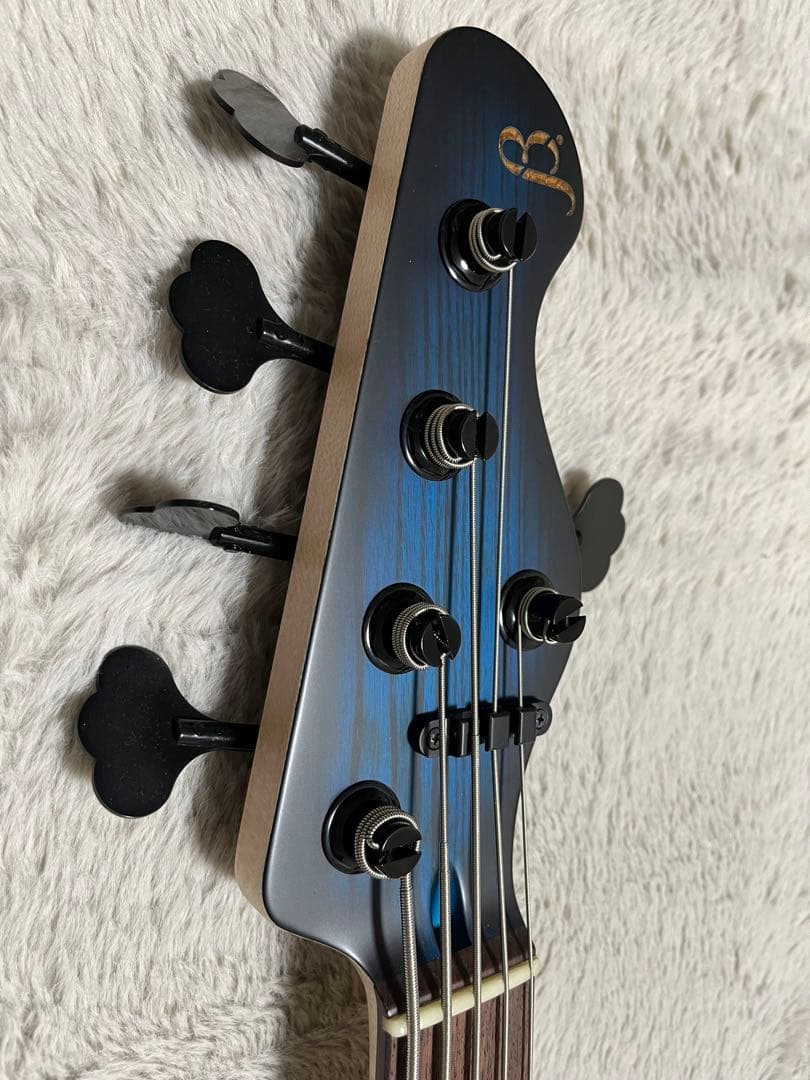 【used】Black Smoker BETA-P5SM 5弦ベース