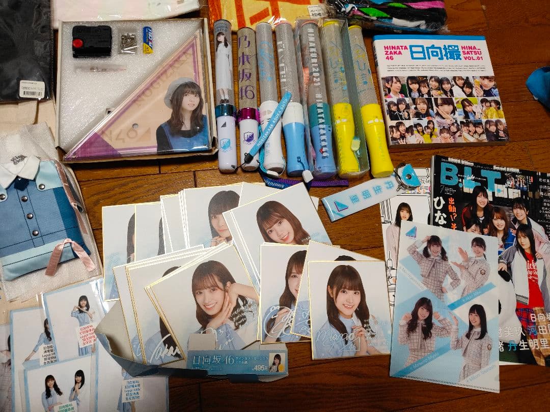 乃木坂46 日向坂46 Tシャツ シャツ タオル ペンライト ライブグッズ