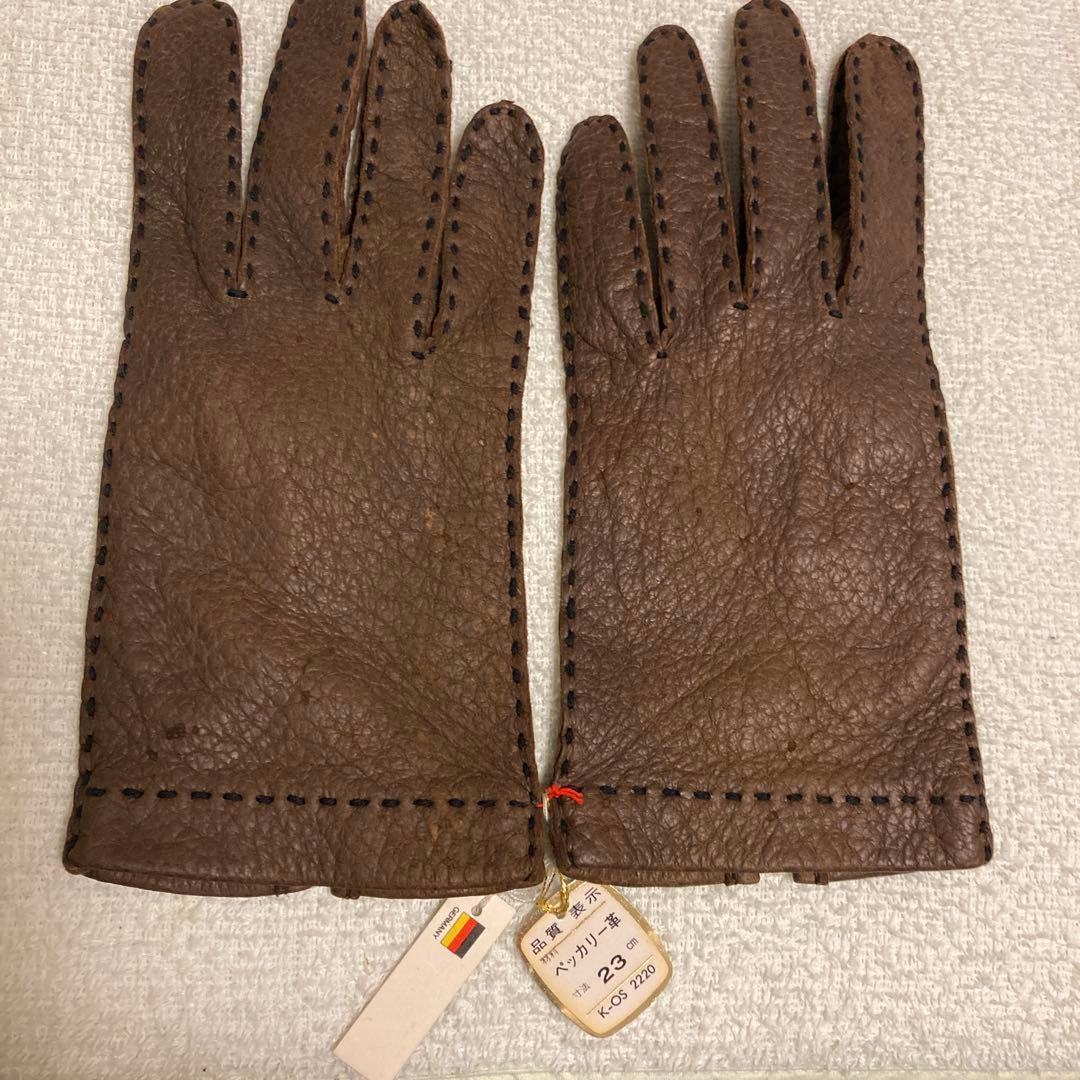 ペッカリー革手袋　手縫い　　　　　　　ブラウン　未使用