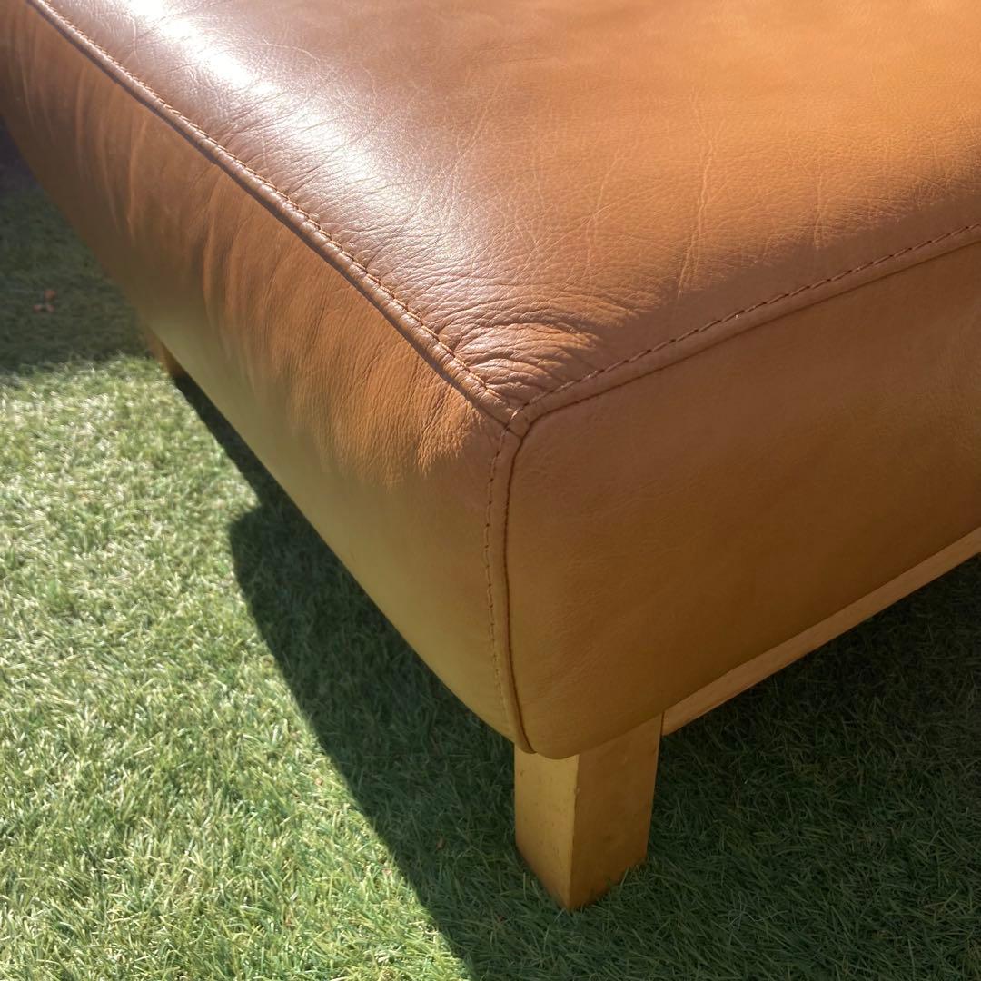 レザーワールド　キャメルカラー　オットマン　本革　スツール　ソファ　unico