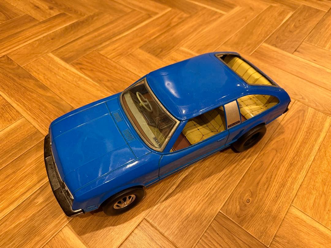 青色 セリカ ミニカー