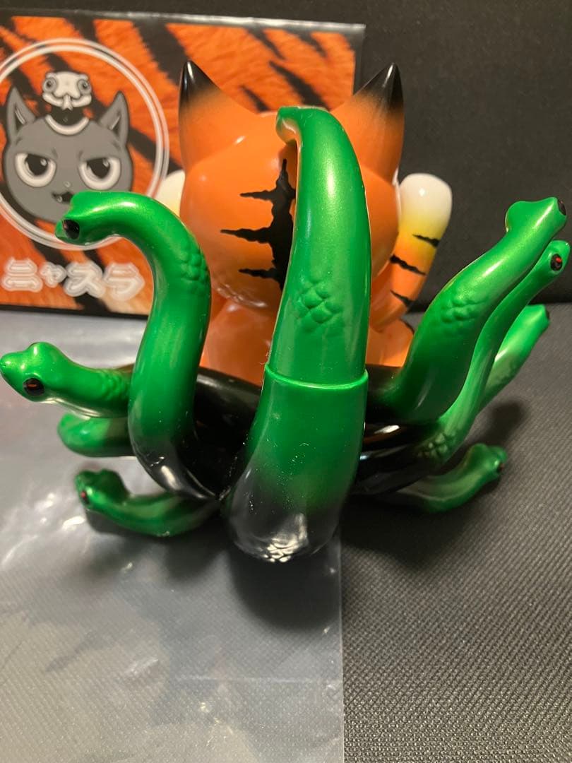 ワンフェス　ニャスラ (Meowwwthra)ソフビ　ピスコ (Pisco) 焱