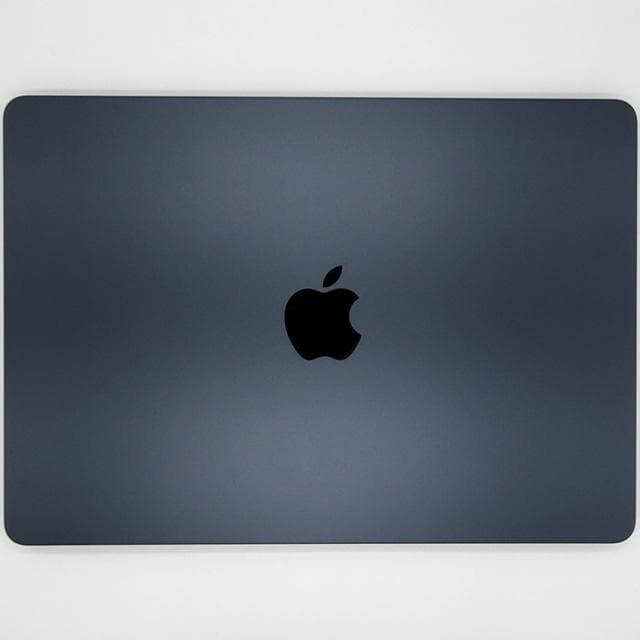 【美品】MacBook Air 2022_M2/8GB/256GB_MDN