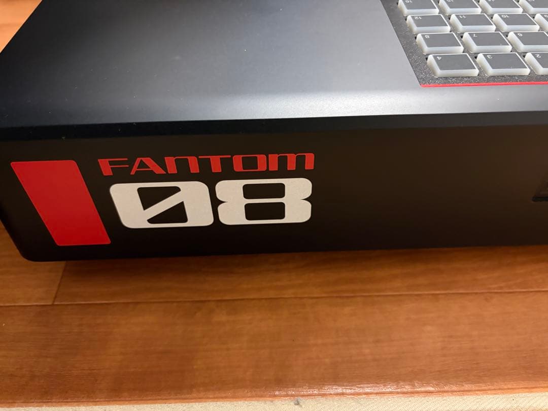 Roland Fantom-08 88鍵盤 ワークステーション（純正ケース付）