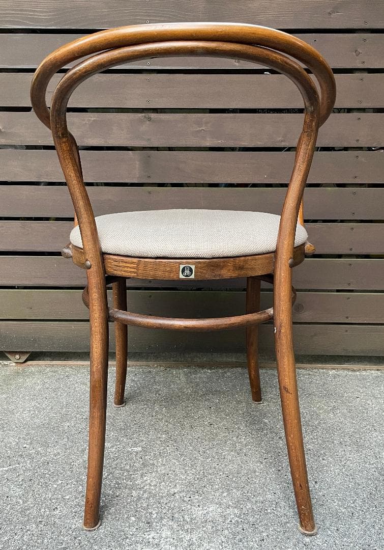 DREVOUNIA　チェコ製ヴィンテージチェアー