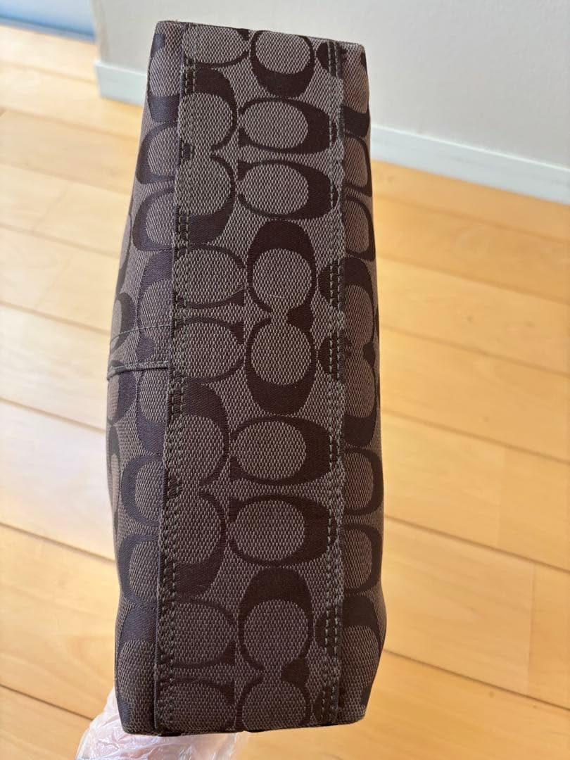 【美品】COACH コーチ　ワンショルダーバッグ　ハンドバッグ シグネチャー