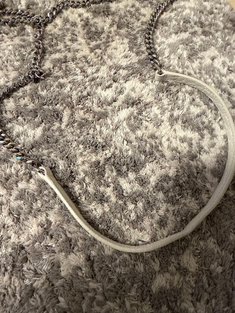 YSL クロコダイル風 チェーンウォレット ホワイト財布イヴサンローラン