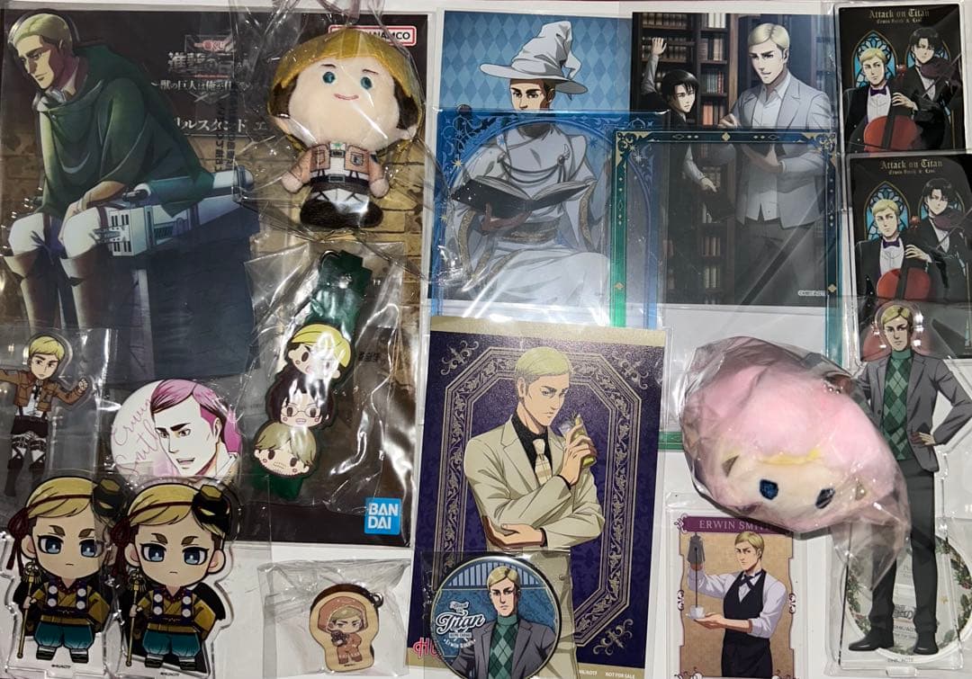 進撃の巨人　エルヴィン　アクスタ　サンシャインシティプリンスホテル　キノコス