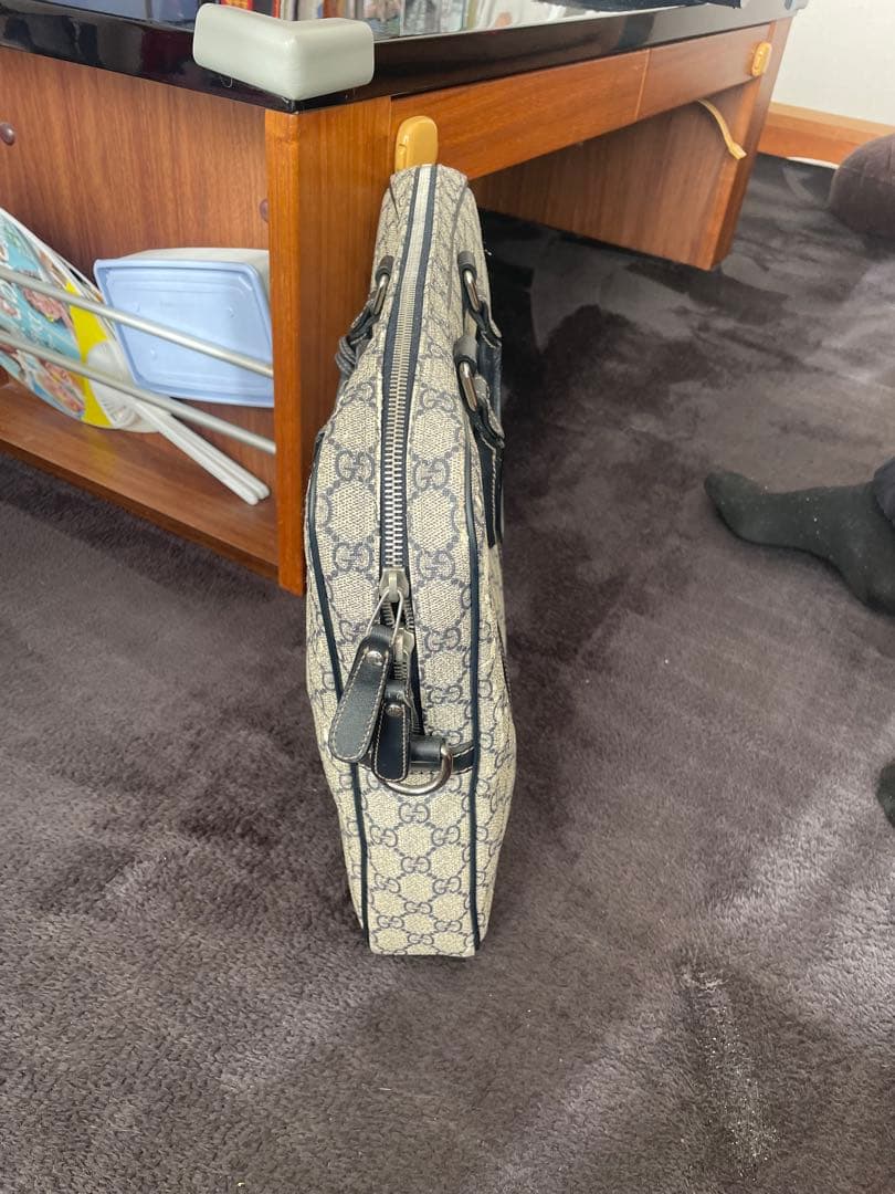 Gucci GGパターン ビジネスバッグ