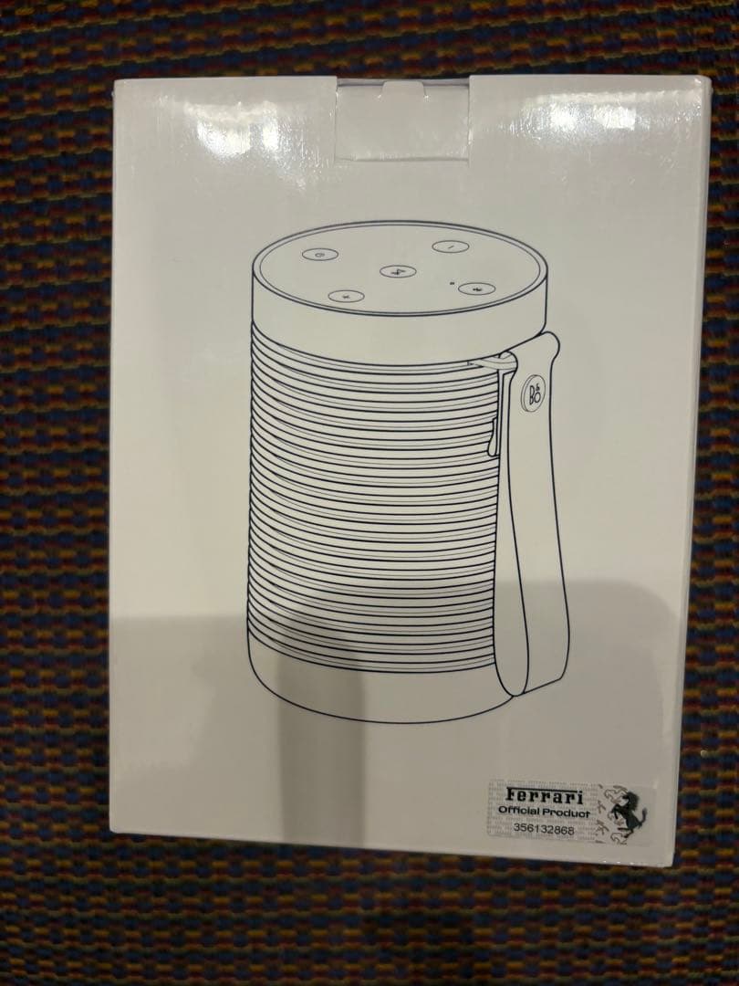 フェラーリコラボ　Bang & Olufsen Beosound
